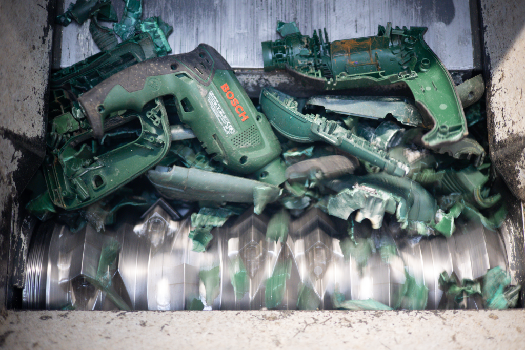 Schreddern von Power Tool Gehäusen